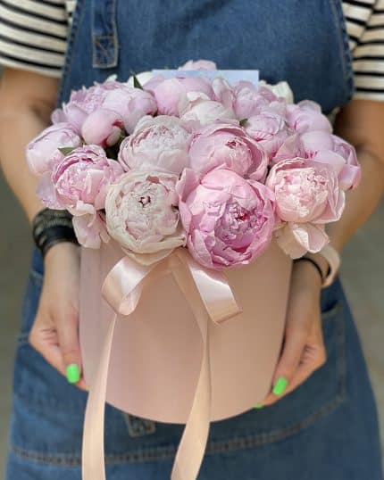 21 пион в коробке